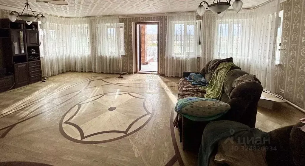 Дом в Марий Эл, Звениговский район, Кокшайское с/пос, д. Семеновка ул. ... - Фото 1