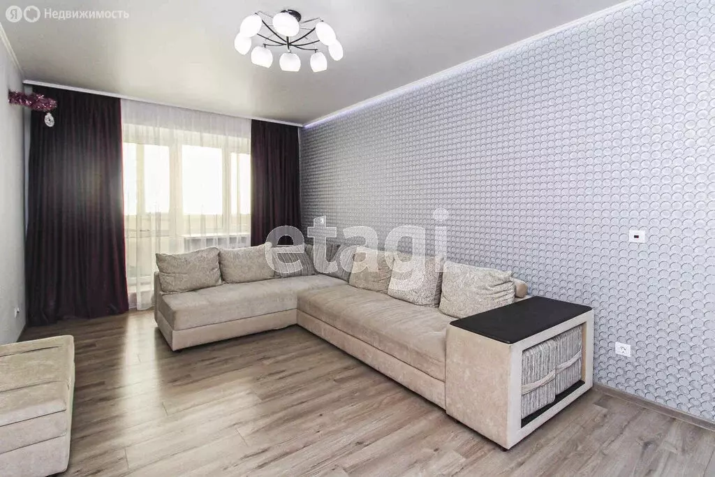 3-комнатная квартира: Тюмень, улица Василия Гольцова, 28 (79.1 м) - Фото 2