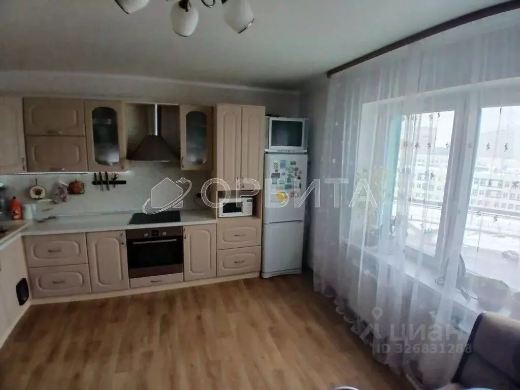 3-к кв. Тюменская область, Тюмень ул. Дмитрия Менделеева, 14 (86.0 м) - Фото 2