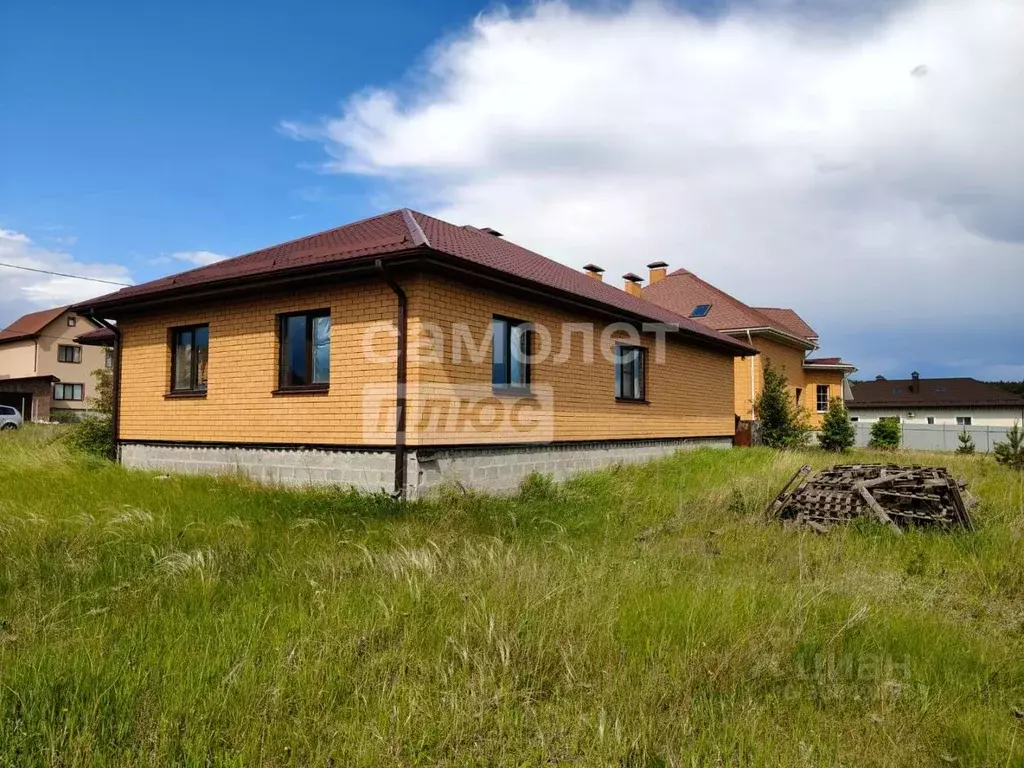 Коттедж в Белгородская область, Старый Оскол ул. Казанская, 24 (116 м) - Фото 1