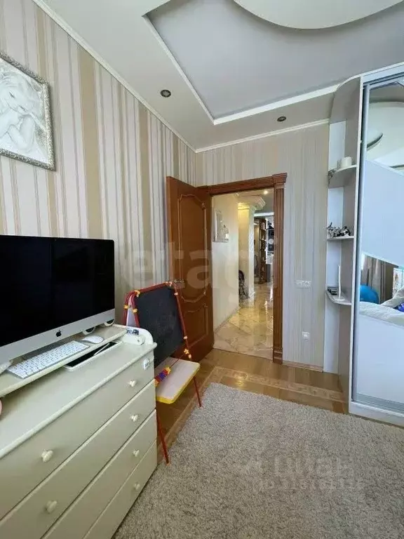 3-к кв. Московская область, Балашиха ул. Калинина, 17/10к2 (105.1 м) - Фото 0