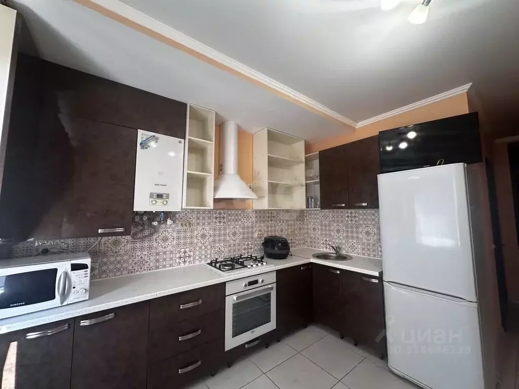 1-к кв. Крым, Симферополь ул. Тургенева (44.0 м) - Фото 0