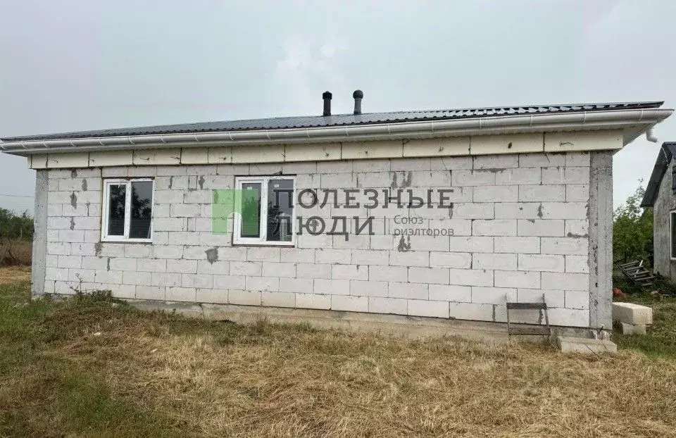 Дом в Крым, Сакский район, Штормовское с/пос, Ветеран дачный ... - Фото 1