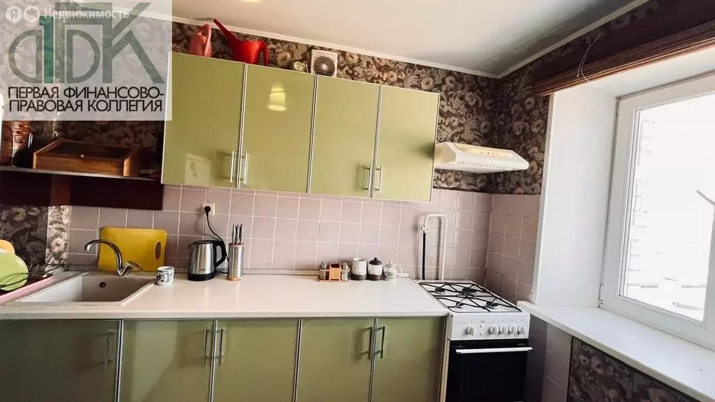 3-комнатная квартира: Арзамас, проспект Ленина, 186к3 (64 м) - Фото 2