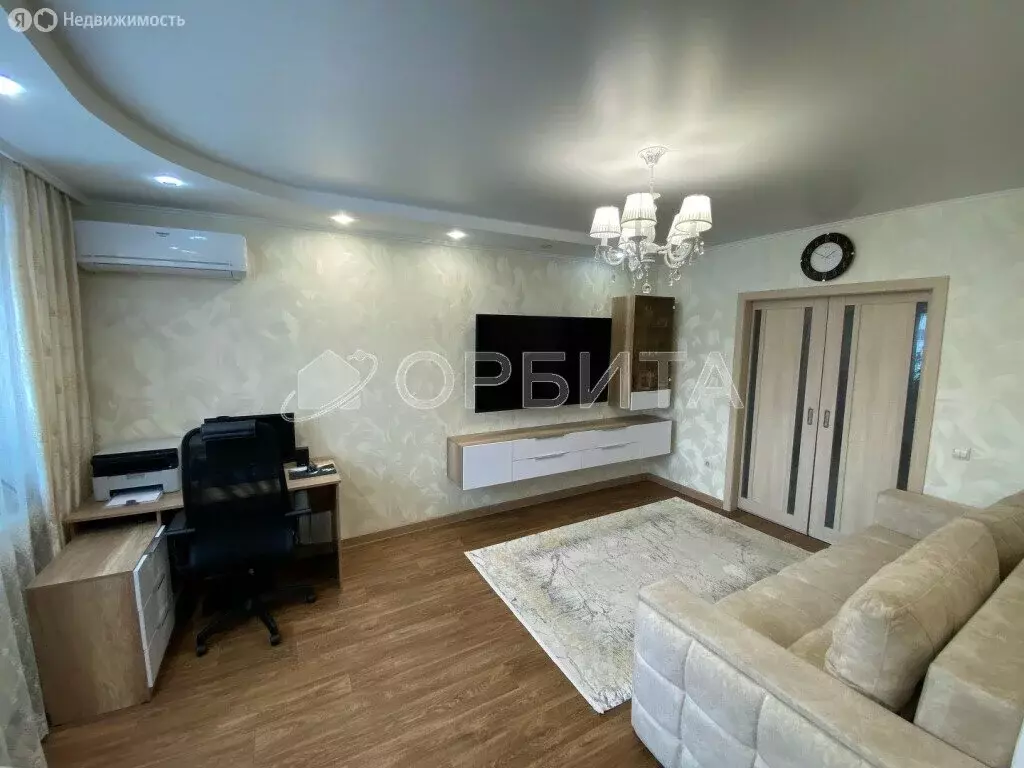 3-комнатная квартира: Тюмень, Вересковая улица, 7к1 (66 м) - Фото 1