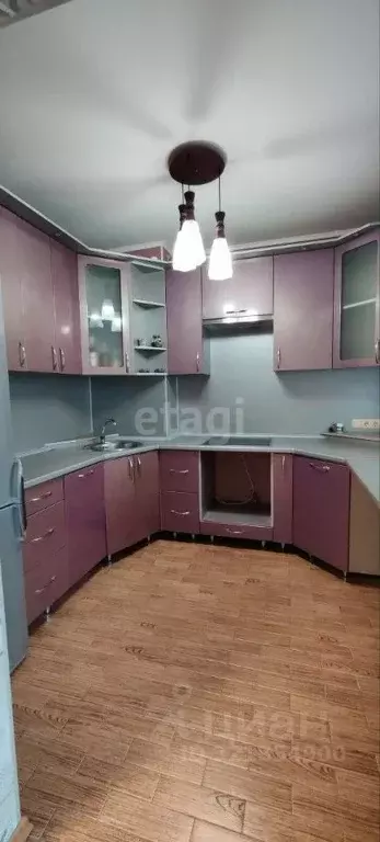 3-к кв. Тюменская область, Тюмень ул. Муравленко, 15 (65.1 м) - Фото 1