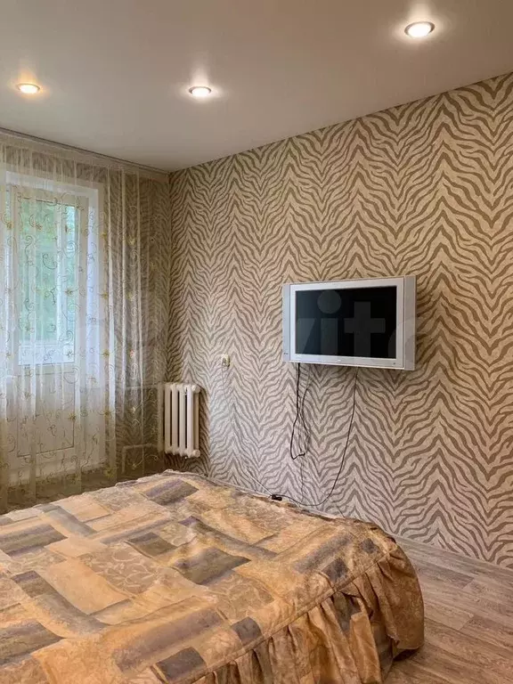 1-к. квартира, 35 м, 2/10 эт. - Фото 1