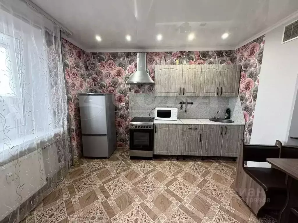 Студия Тюменская область, Тюмень Мелиораторов мкр, ул. Сидора ... - Фото 1
