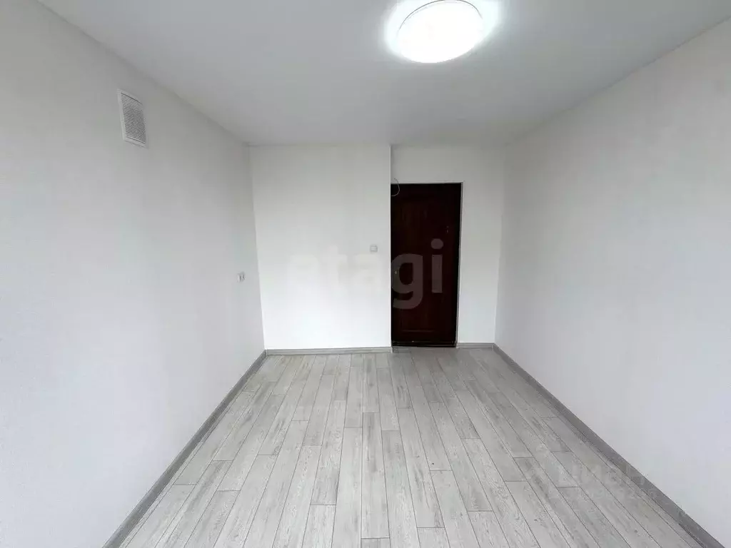 Комната Смоленская область, Смоленск ул. Маршала Еременко, 64 (12.0 м) - Фото 1