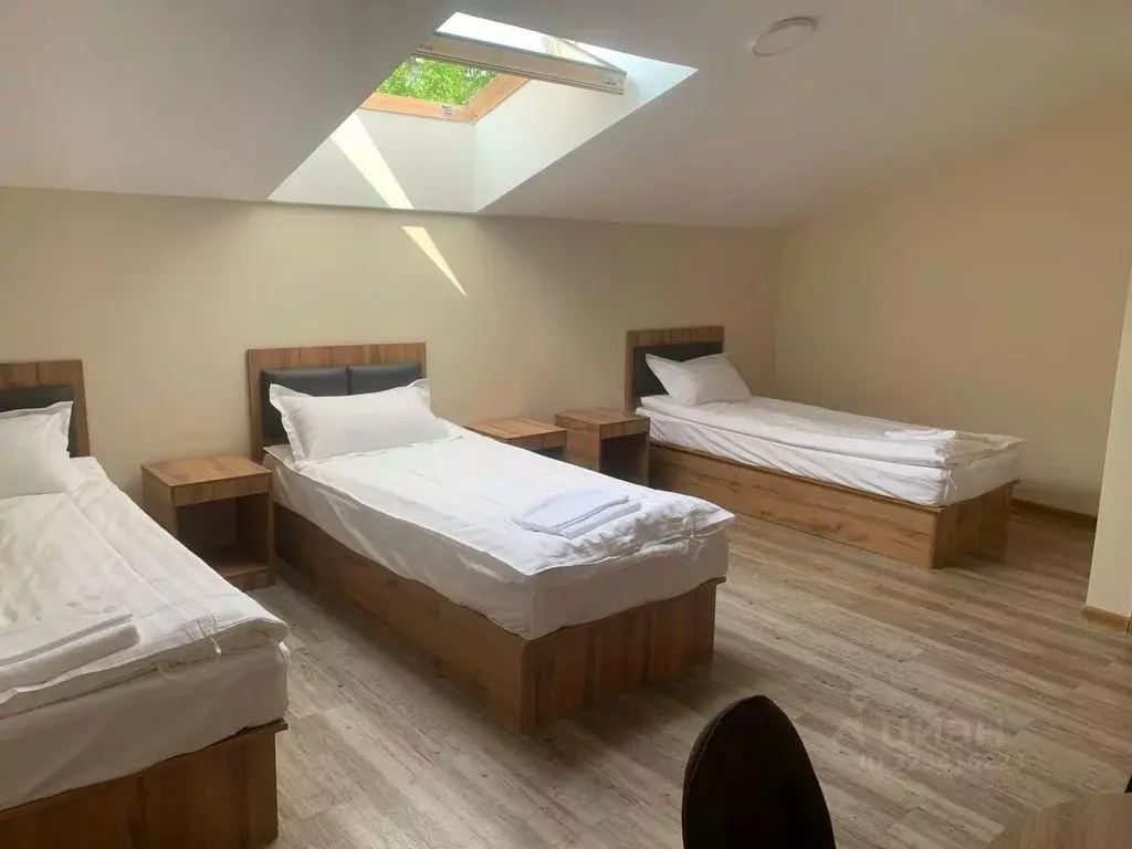 Комната Приморский край, Владивосток Саратовская ул., 4 (16.0 м) - Фото 1