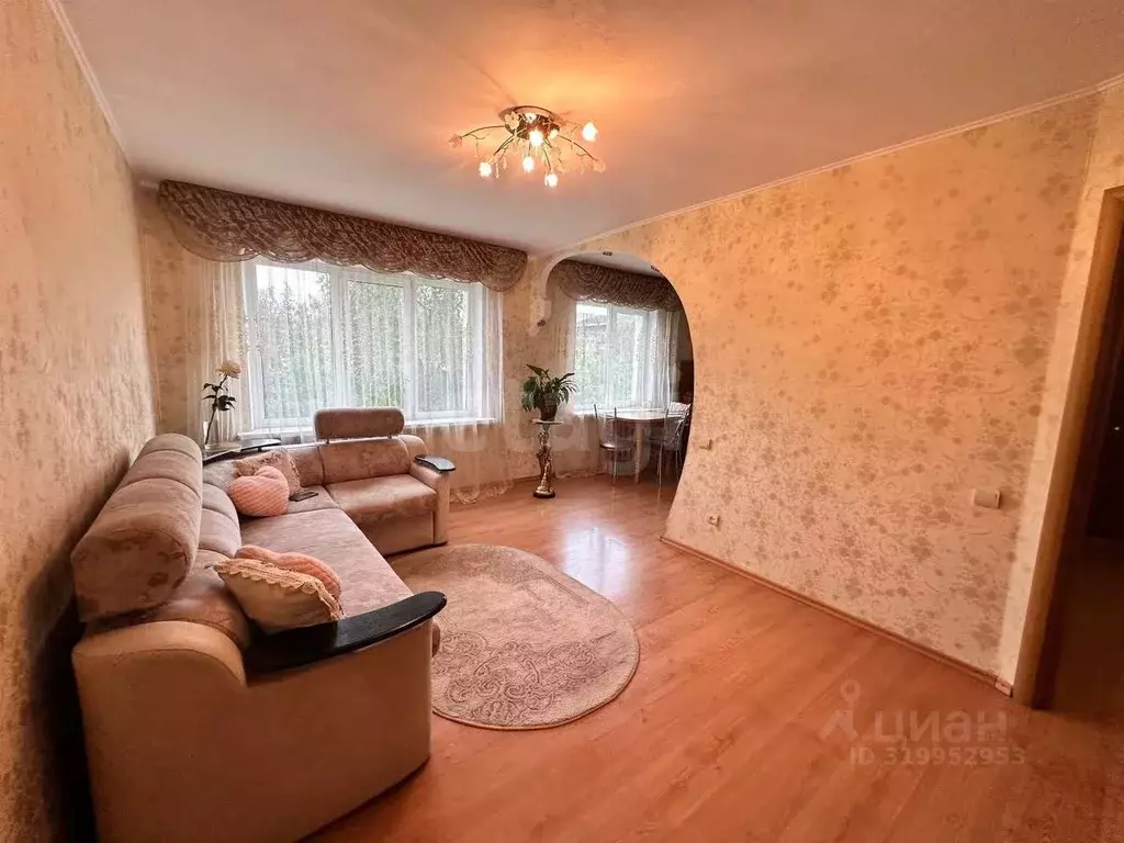 3-к кв. Коми, Ухта ул. 30 лет Октября, 10 (58.5 м) - Фото 1