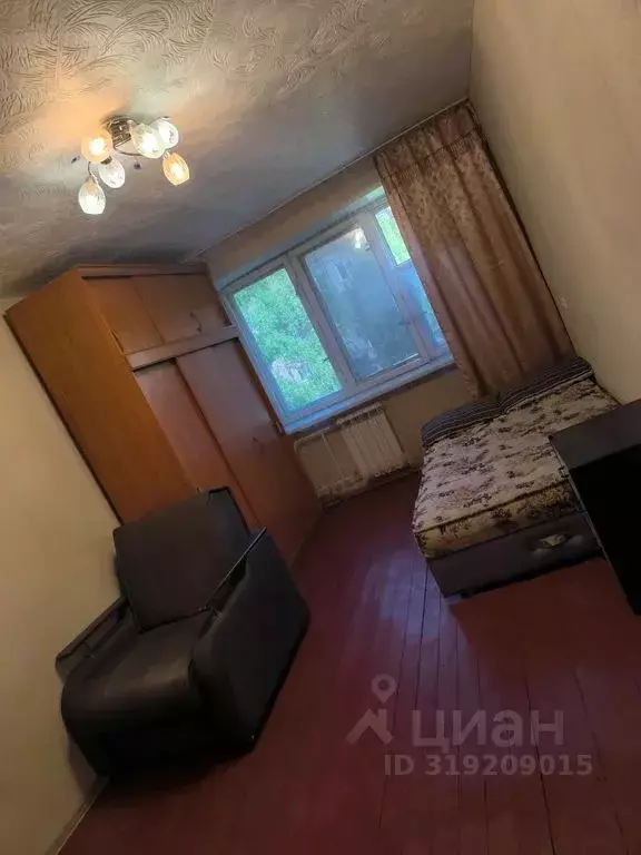 1-к кв. Кемеровская область, Новокузнецк ул. Климасенко, 6 (32.0 м) - Фото 0