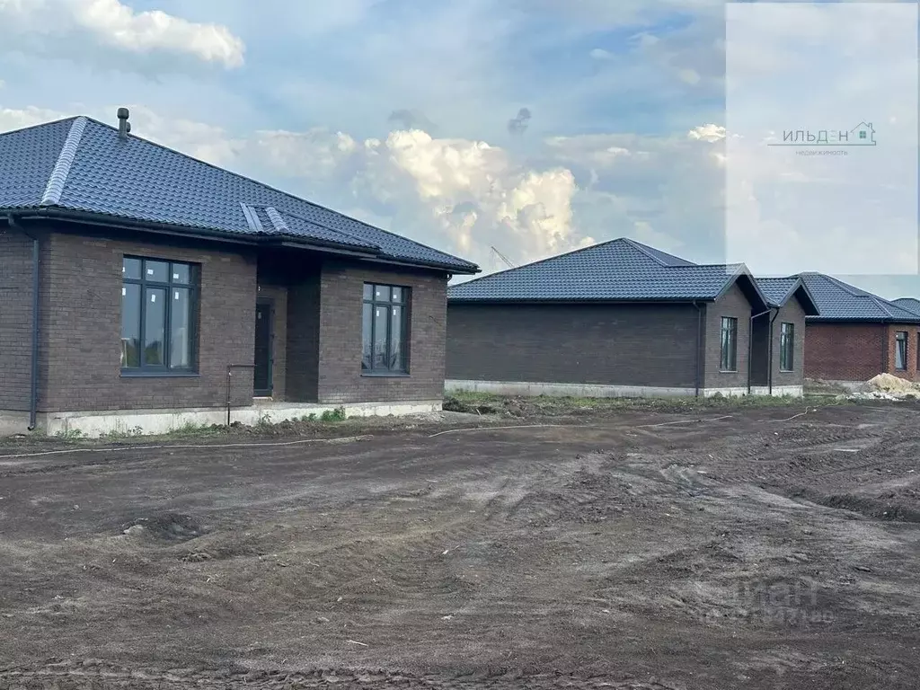 Дом в Брянская область, Брянский район, Отрадненское с/пос, с. ... - Фото 2