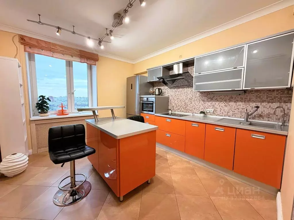 2-к кв. Санкт-Петербург Искровский просп., 22 (81.8 м) - Фото 1