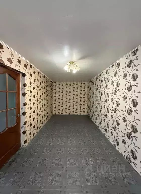 3-к кв. Кабардино-Балкария, Нальчик ул. Калинина (48.8 м) - Фото 1