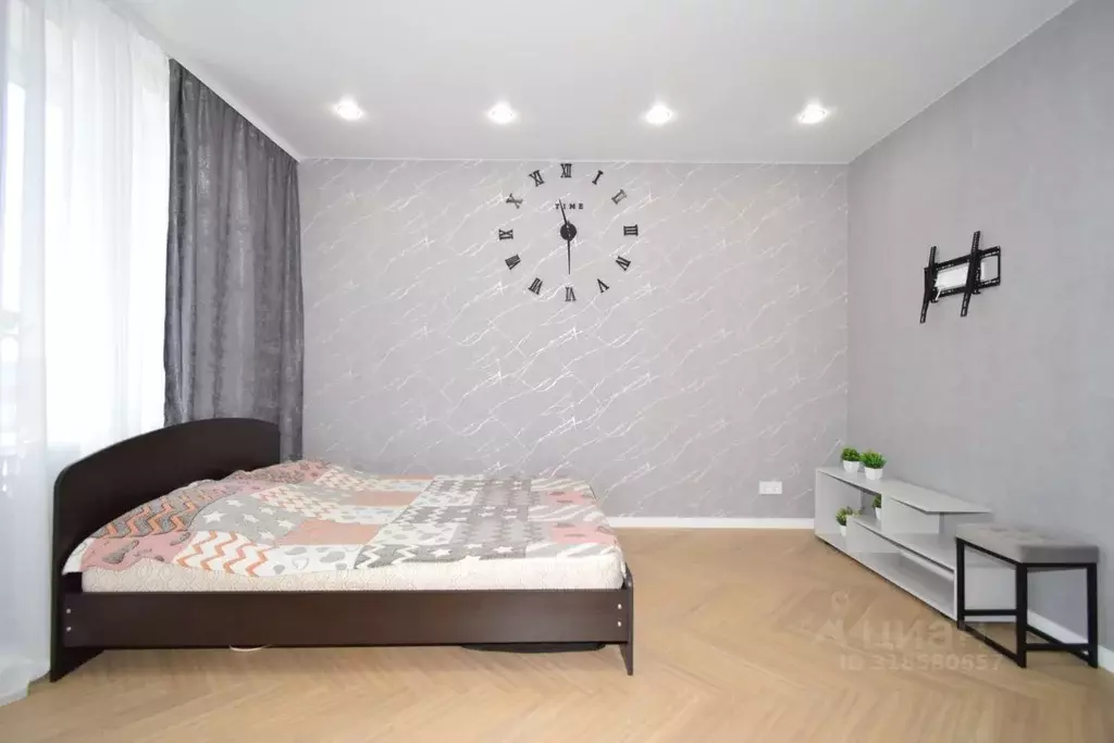 Студия Кировская область, Киров ул. Капитана Дорофеева, 7к1 (29.38 м) - Фото 1