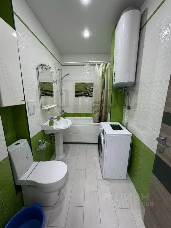 1-к кв. Свердловская область, Екатеринбург ул. Циолковского, 27 (38.5 ... - Фото 2