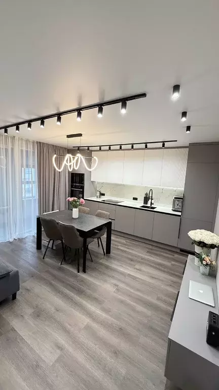 Продаётся 3-к квартира, 62.8 м - Фото 0