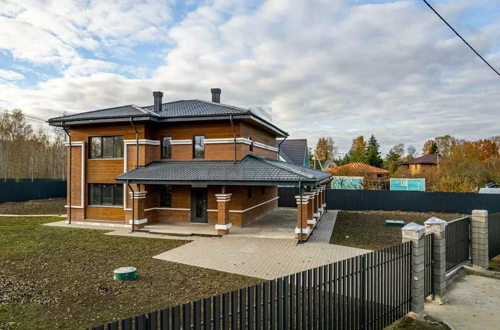 Дом в Павловск, Пограничная Фёдоровская дорога (278 м) - Фото 1