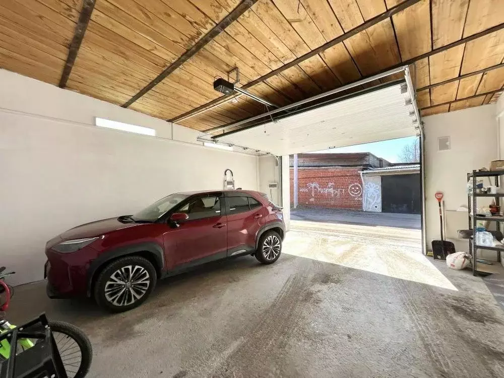 Гараж в Иркутская область, Иркутск ул. 30-й Иркутской Дивизии, 28А (40 ... - Фото 1