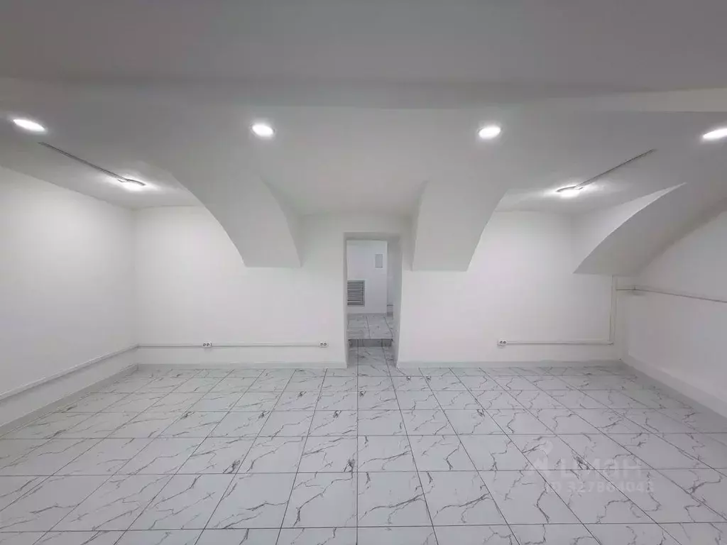 Помещение свободного назначения в Санкт-Петербург наб. Канала ... - Фото 2