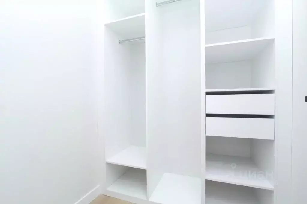 4-к кв. Свердловская область, Екатеринбург ул. Шаумяна, 24 (78.0 м) - Фото 1