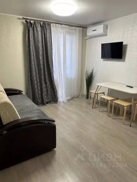 2-к кв. Башкортостан, Уфа Айская ул., 39 (61.0 м) - Фото 0