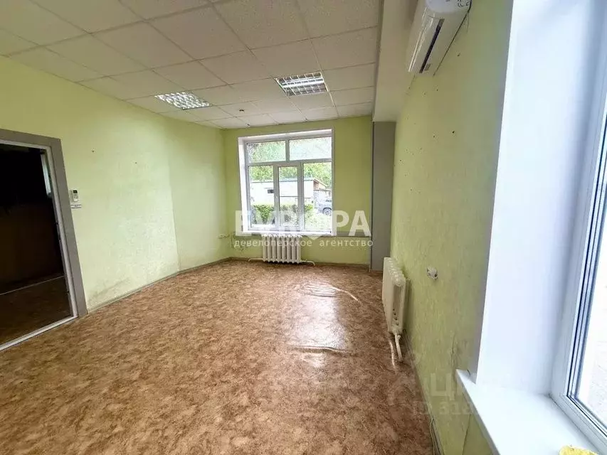 Офис в Ульяновская область, Ульяновск просп. Ленинского Комсомола, 39 ... - Фото 1