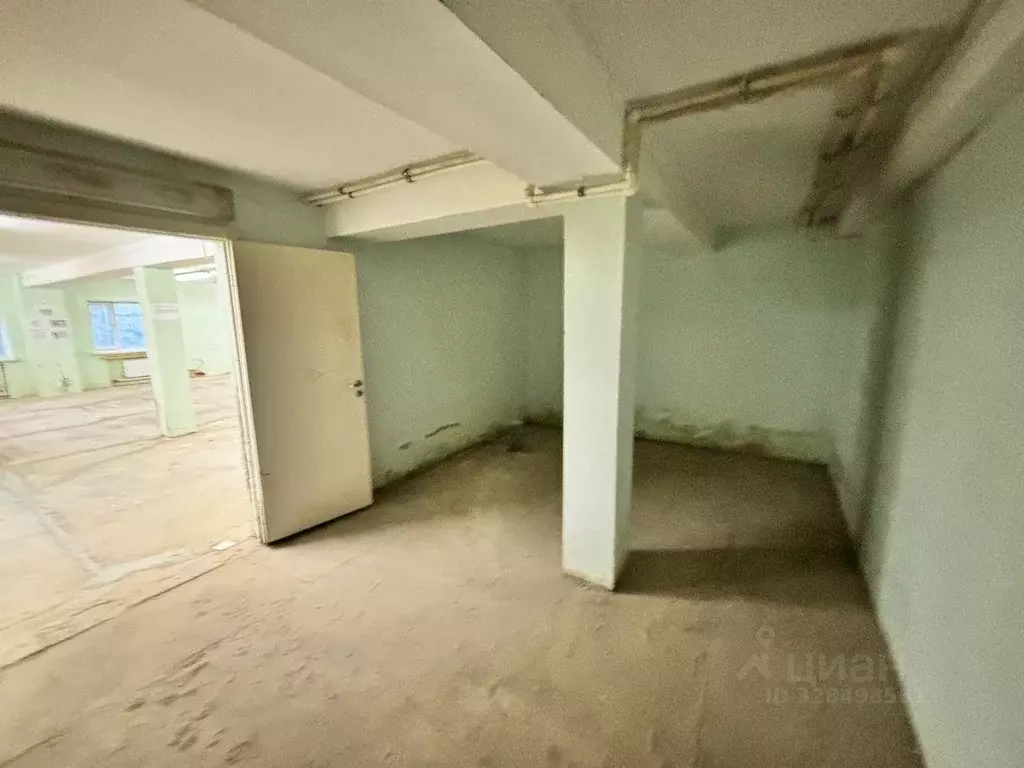 Помещение свободного назначения в Саха (Якутия), Нерюнгри ул. ... - Фото 1