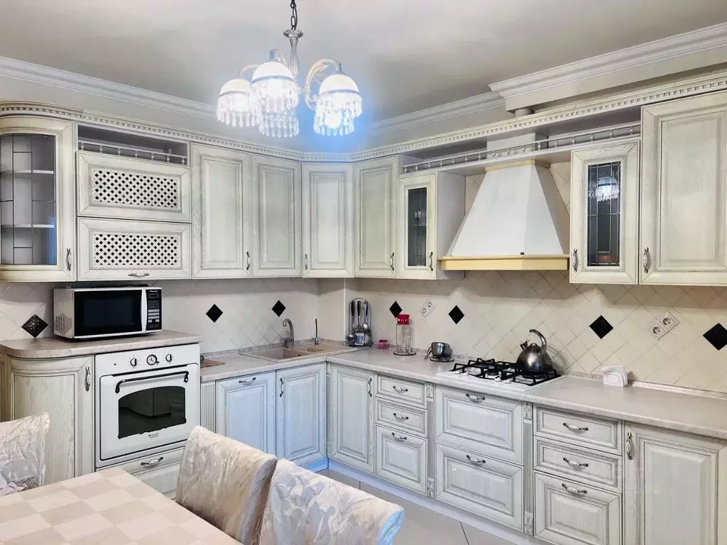 3-к кв. Татарстан, Казань ул. Хади Такташа, 41 (110.0 м) - Фото 1
