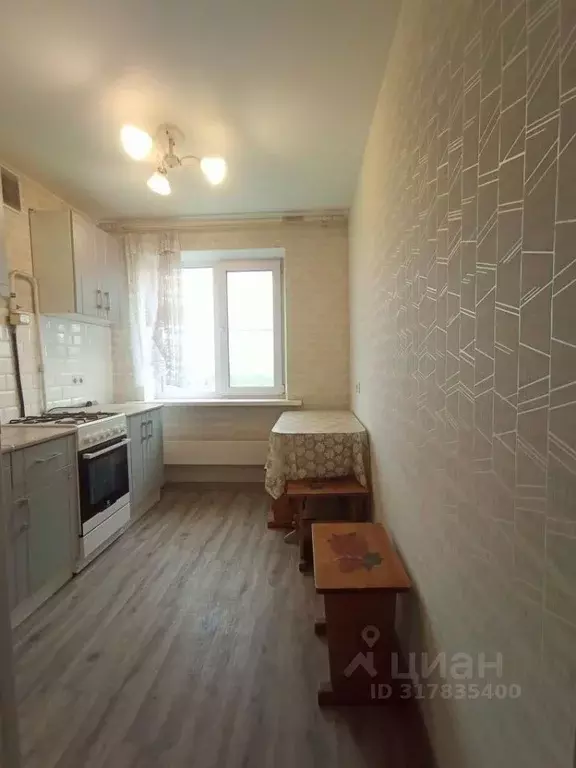 2-к кв. Нижегородская область, Нижний Новгород ул. Юлиуса Фучика, 37 ... - Фото 0