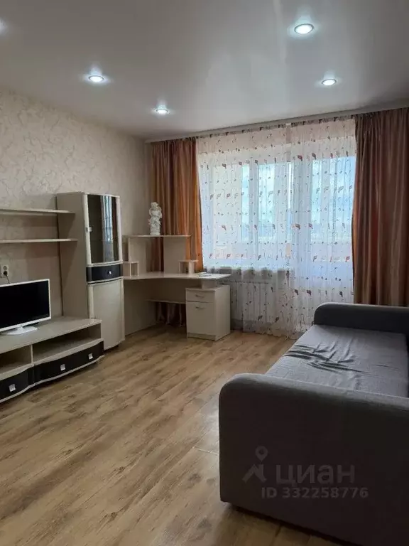 1-к кв. Татарстан, Казань ул. Братьев Касимовых, 21 (37.3 м) - Фото 2