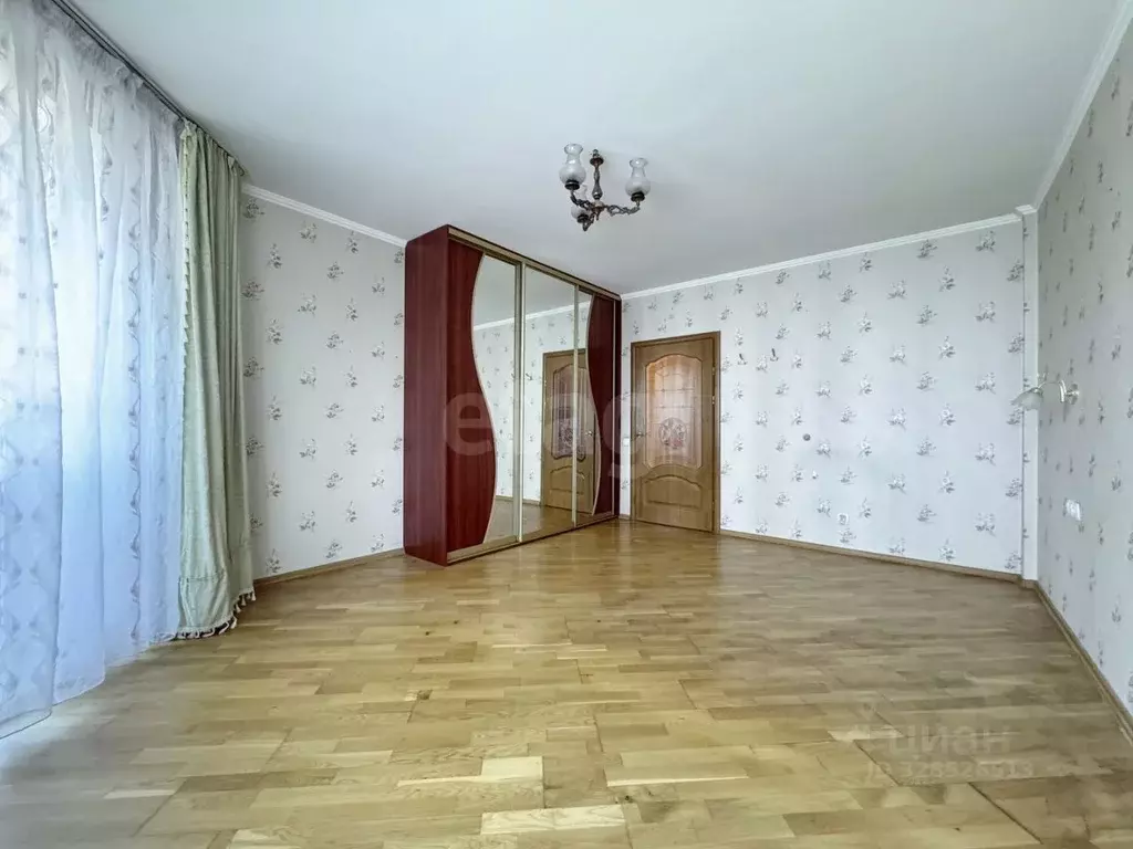 3-к кв. Калининградская область, Калининград Земельная ул., 12 (80.2 ... - Фото 2