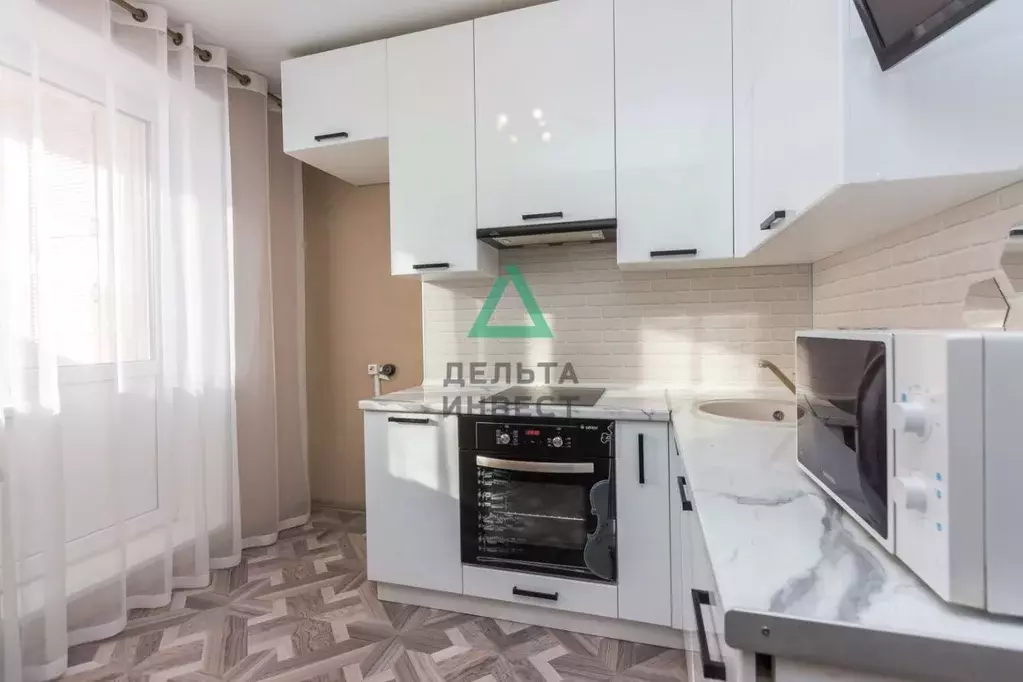 3-к кв. Башкортостан, Уфа ул. Рудольфа Нуреева, 14А (66.7 м) - Фото 1