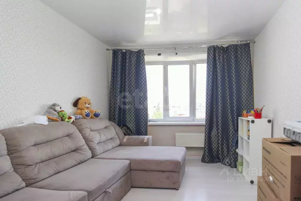 2-к кв. Омская область, Омск бул. Архитекторов, 3/10 (53.0 м) - Фото 1