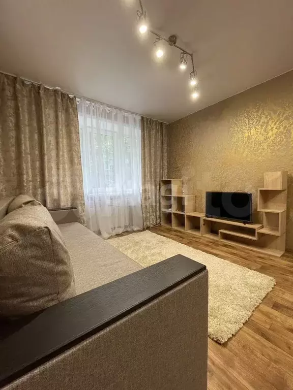 1-к. квартира, 30,7 м, 2/5 эт. - Фото 1