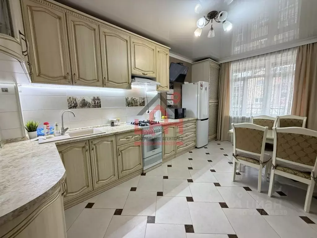 3-к кв. Ставропольский край, Ессентуки ул. Орджоникидзе, 84к6 (78.2 м) - Фото 1