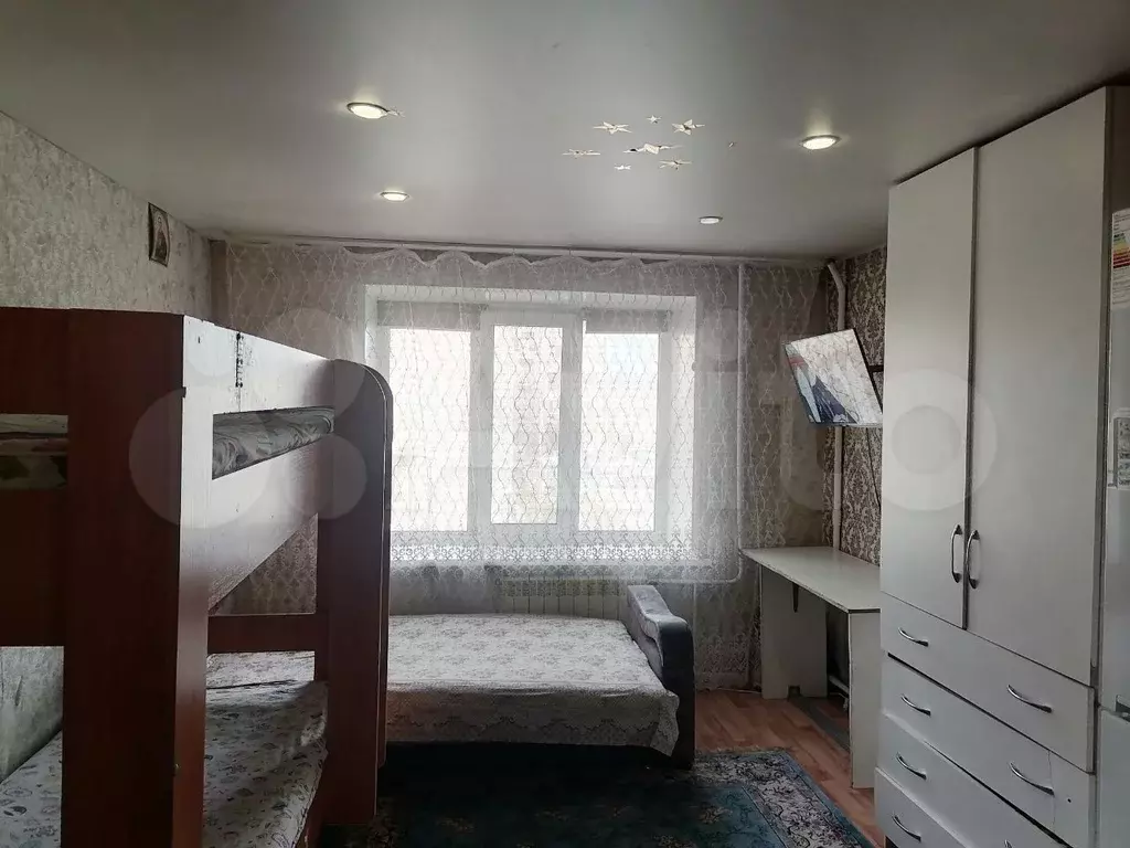 Комната 18 м в 1-к., 2/5 эт. - Фото 0
