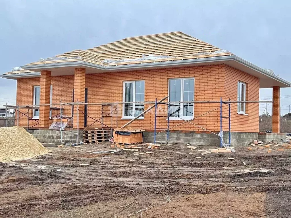 Дом в Белгородская область, Старооскольский городской округ, с. ... - Фото 2