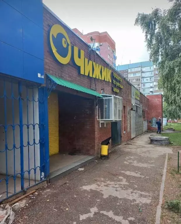 Торговая площадь в Самарская область, Тольятти 16-й кв-л, бул. Цветной ... - Фото 1