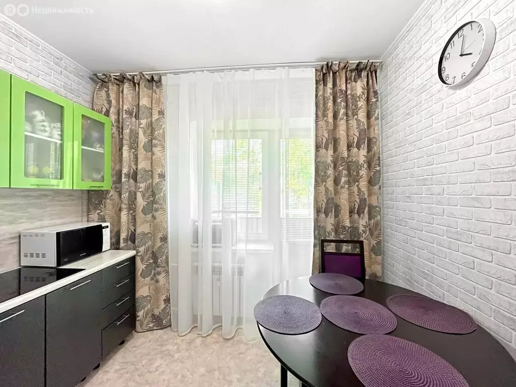 2-комнатная квартира: Новодвинск, улица Добровольского, 9 (54.5 м) - Фото 0