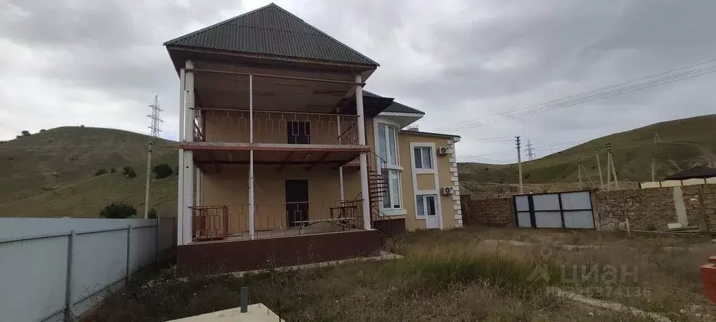 Дом в Крым, Судак ул. Ботаническая (170 м) - Фото 1