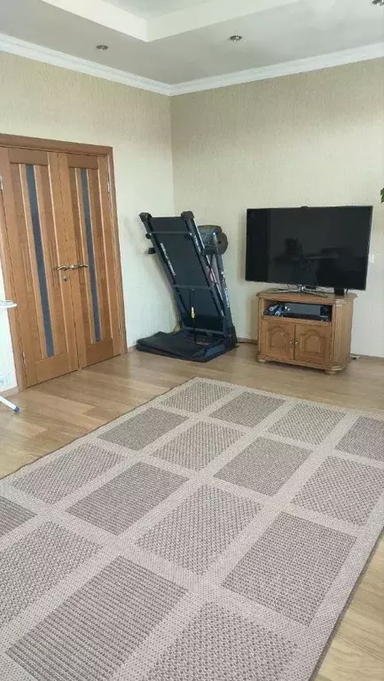 3-к кв. Ленинградская область, Гатчина ул. Слепнева, 4к1 (86.3 м) - Фото 2