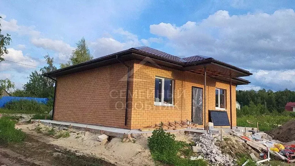Дом в Калужская область, Калуга городской округ, д. Ильинка  (57 м) - Фото 0