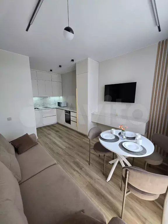 1-к. квартира, 40 м, 21/24 эт. - Фото 0
