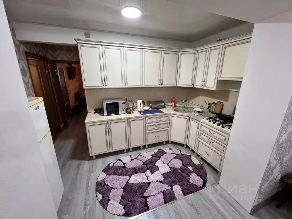 2-к кв. Дагестан, Казбековский район, Дубки пгт, 3-й кв-л 11 (30.0 м) - Фото 0