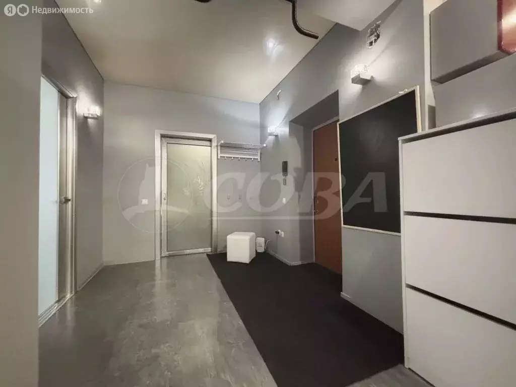 2-комнатная квартира: Тюмень, улица Московский Тракт, 143к7 (69.4 м) - Фото 1