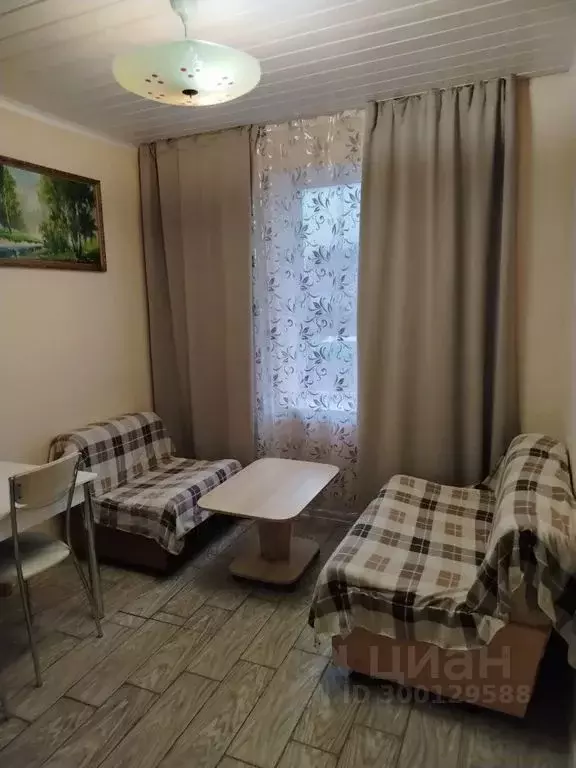 1-к кв. Башкортостан, с. Буздяк ул. Заводская, 19 (35.0 м) - Фото 1