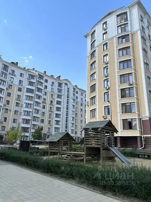 1-к кв. Крым, Симферополь ул. Битакская, 17 (50.0 м) - Фото 1