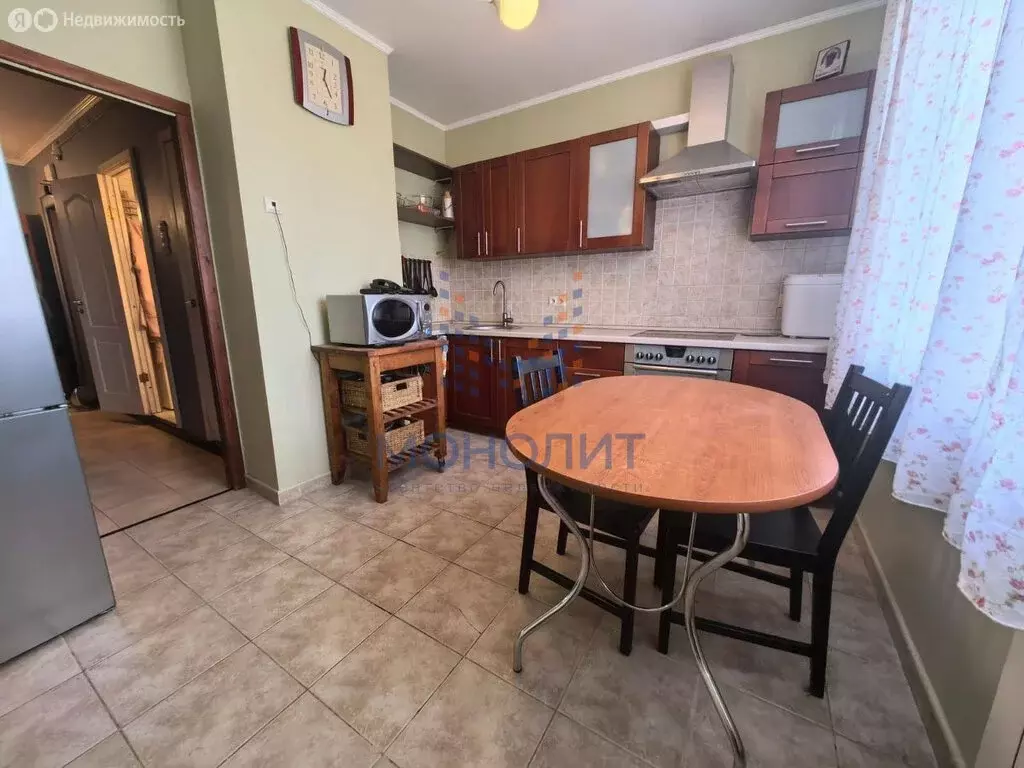 3-комнатная квартира: Москва, улица Академика Капицы, 20 (74 м) - Фото 1